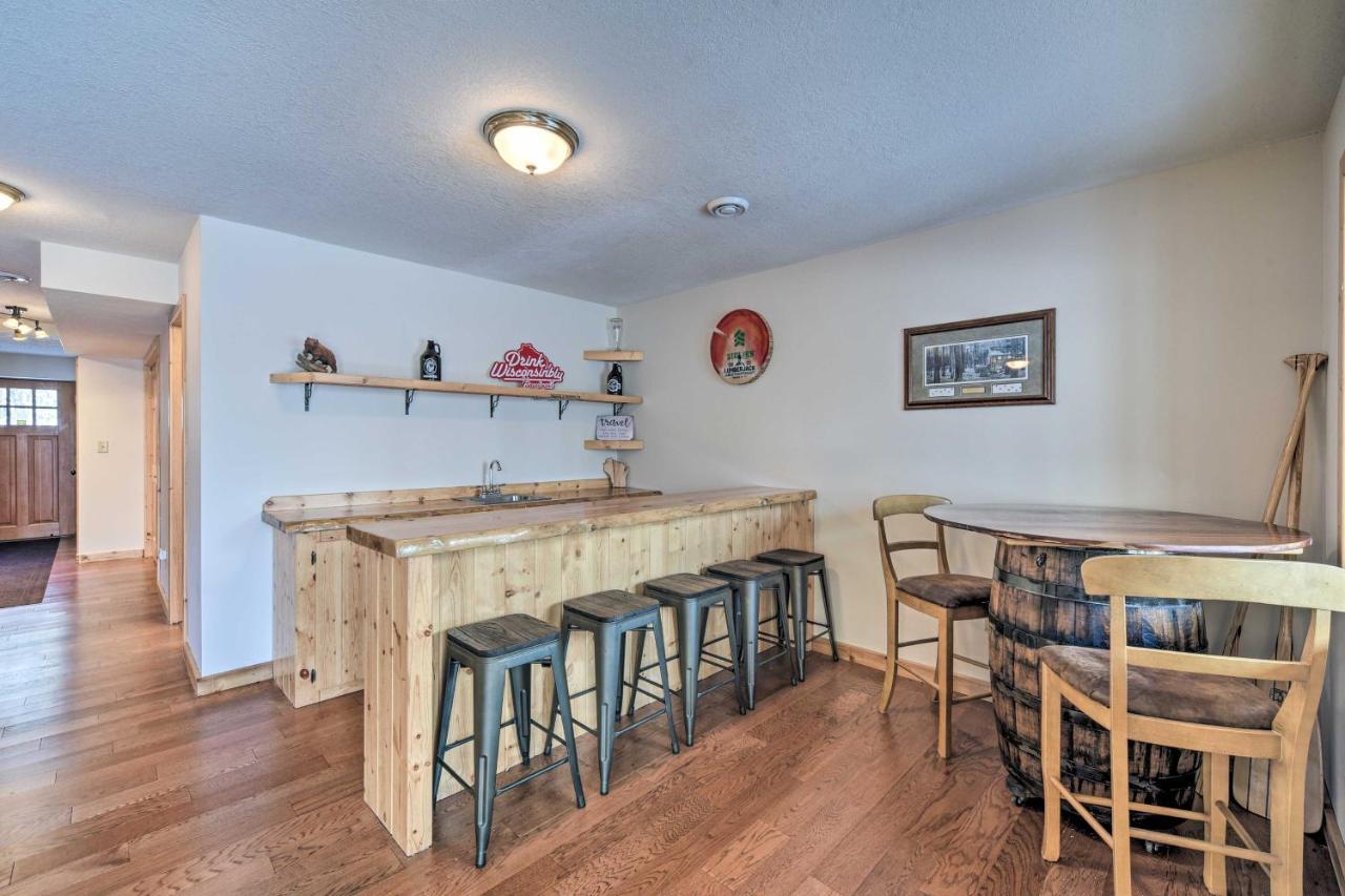 Scenic Hayward Lake View Retreat With Fire Pit エクステリア 写真