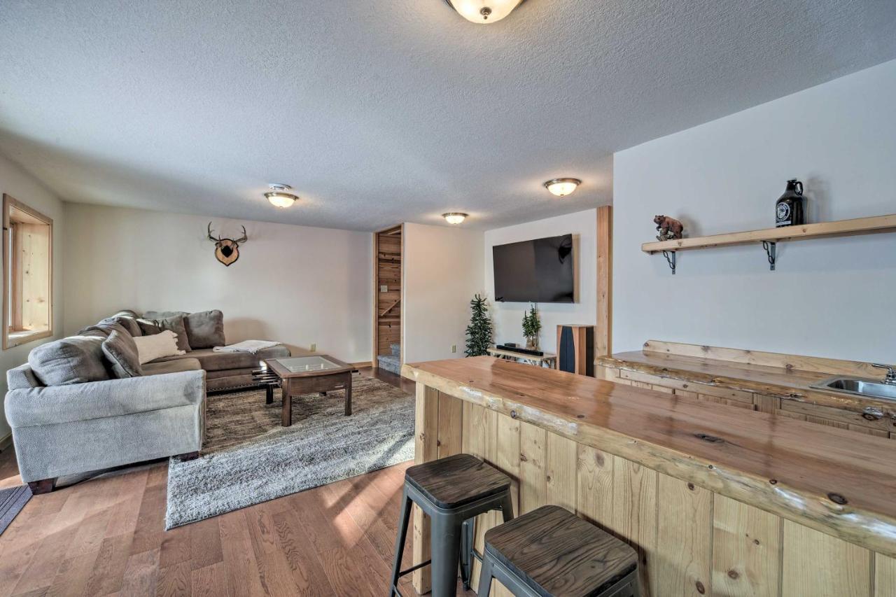 Scenic Hayward Lake View Retreat With Fire Pit エクステリア 写真